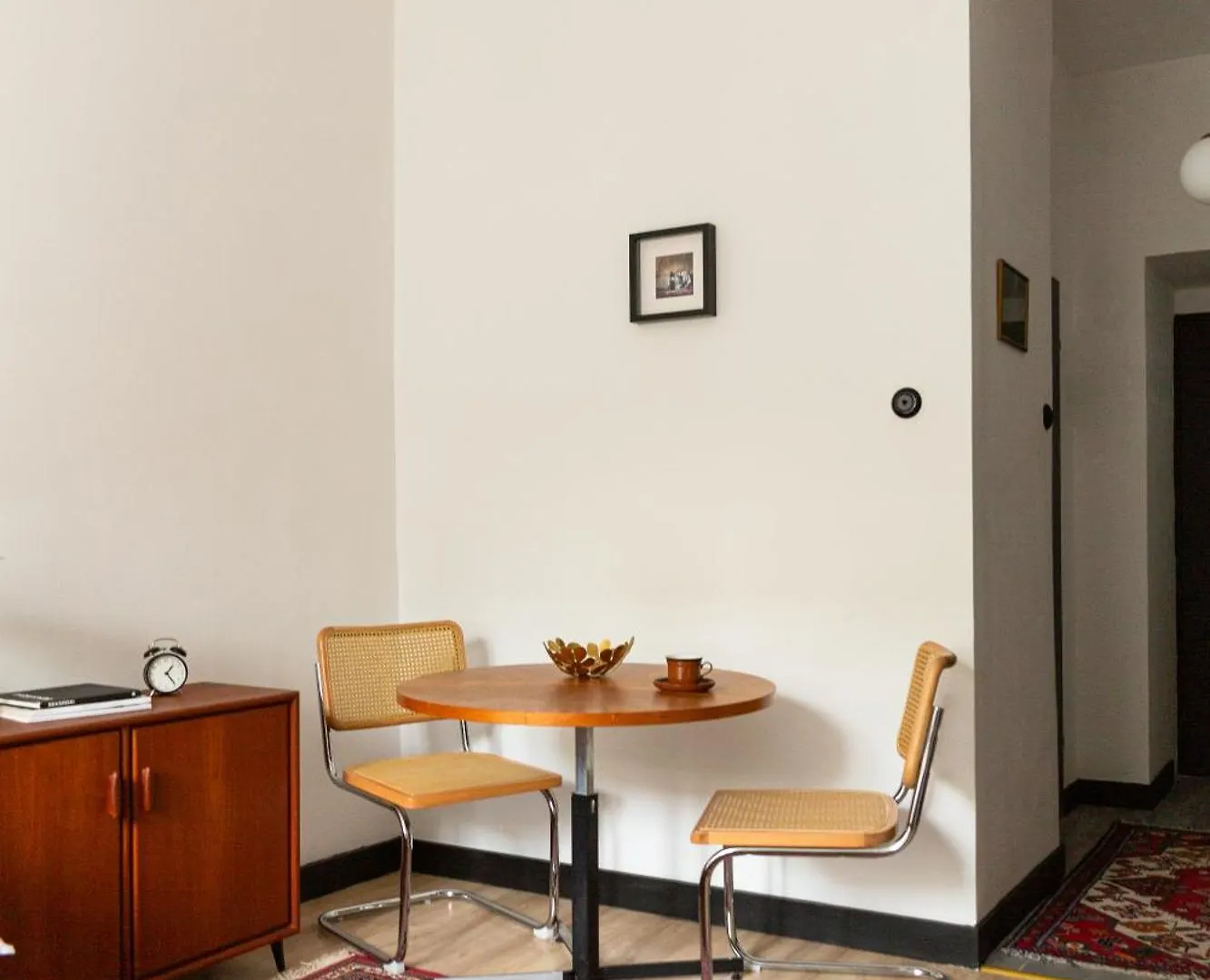 Urban Grey Essence Apartment Warsaw