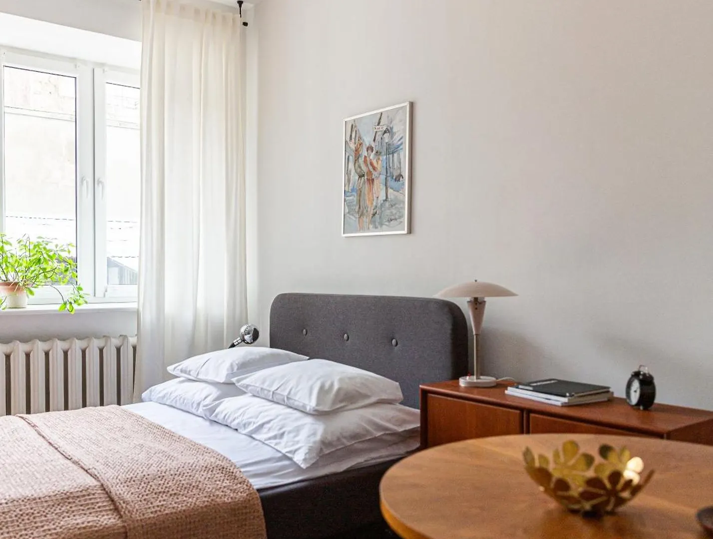 Urban Grey Essence Apartment Warsaw